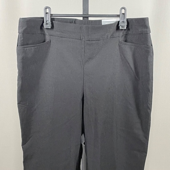 NEW Chicos Pants Womens 12 black bridgette slim straight ankle classic preppy - Picture 2 of 12